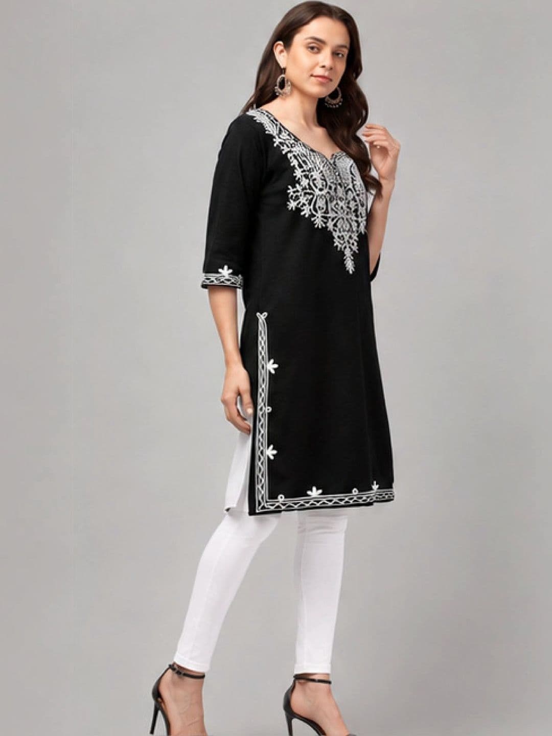 AFFLEON Women Embroidered Thread Work Woollen Kurta thumbnail 6