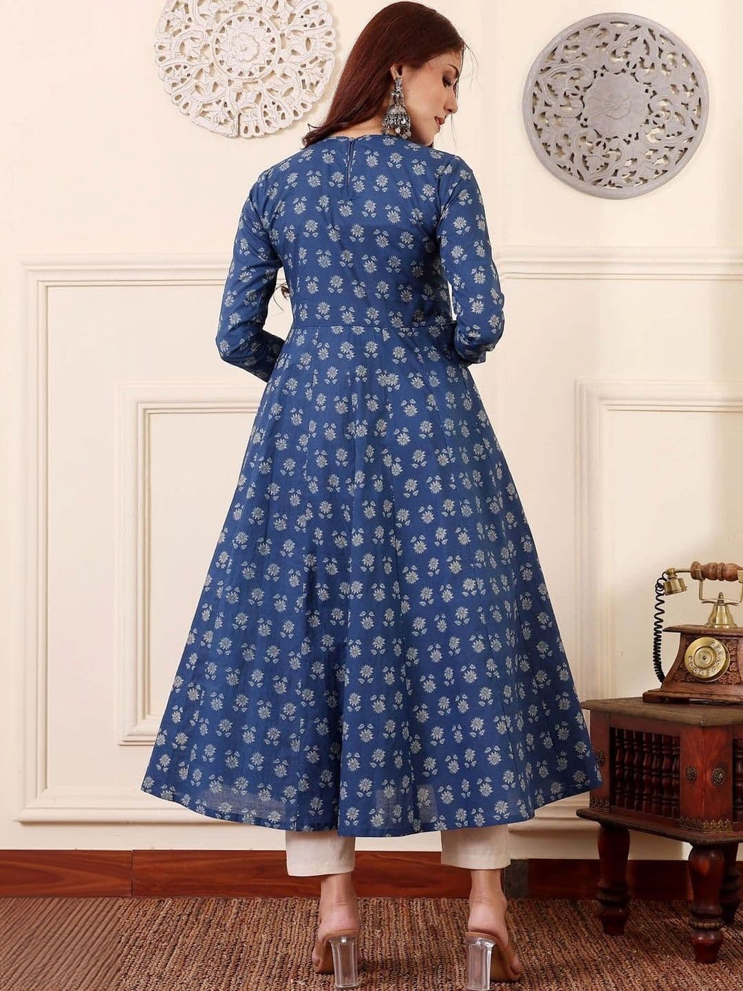 Mogra Designs Women Ethnic Motifs Printed Regular Kurta with Trousers & With Dupatta thumbnail 4
