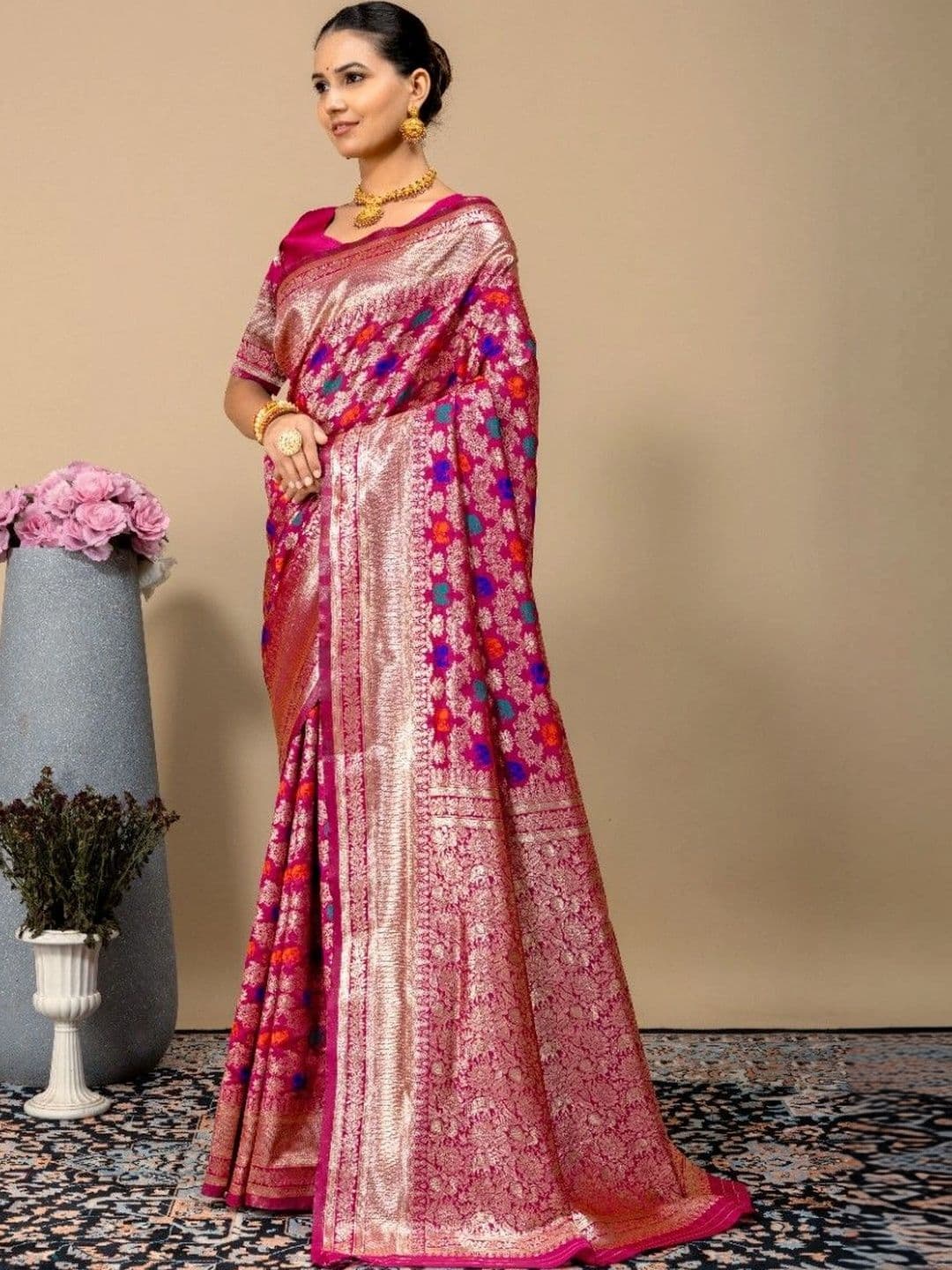 SILKARA CREATION Women Woven Design Zari Silk Blend Banarasi Saree thumbnail 3