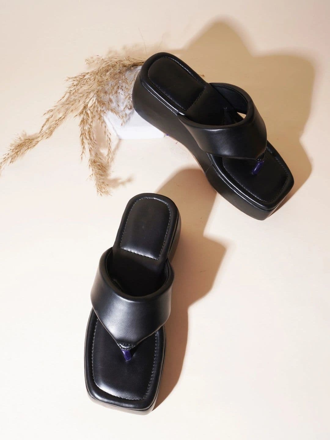 SELFIEE Platform Sandals thumbnail 4