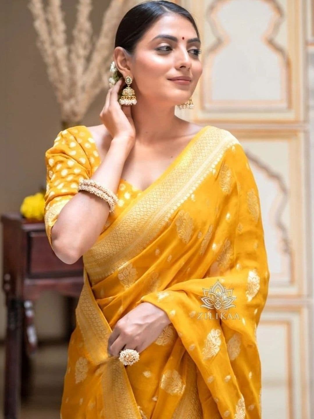 revika Woven Design Zari Art Silk Designer Kanjeevaram Saree thumbnail 2