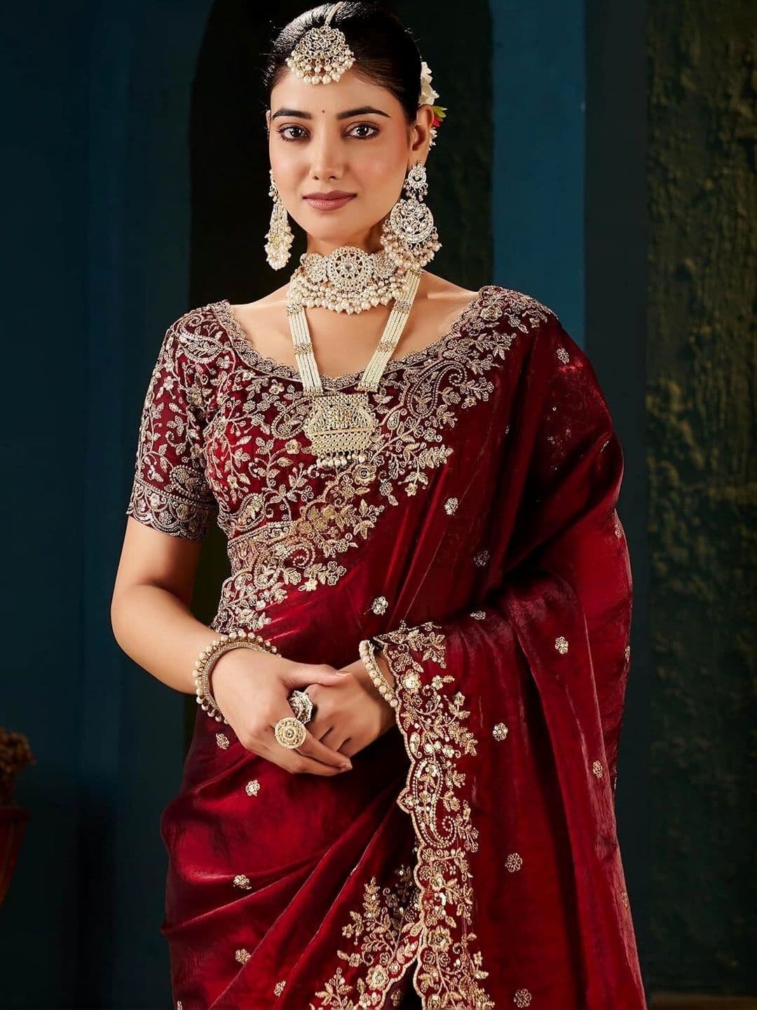 KALINI Embroidered Silk Blend Heavy Work Saree thumbnail 3