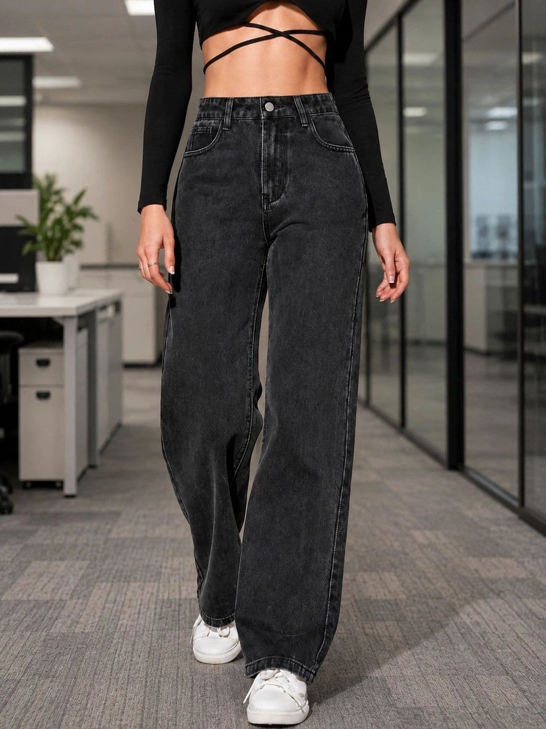 DENIMLOOK Women Flared High-Rise Jeans thumbnail 2