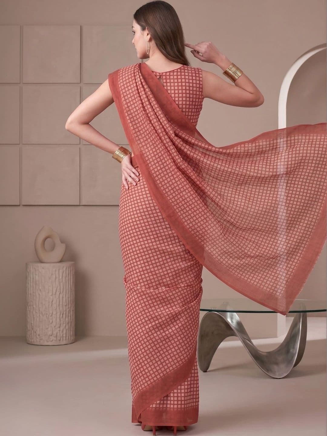 BORAD FASHION Checked Designer Chanderi Saree thumbnail 4