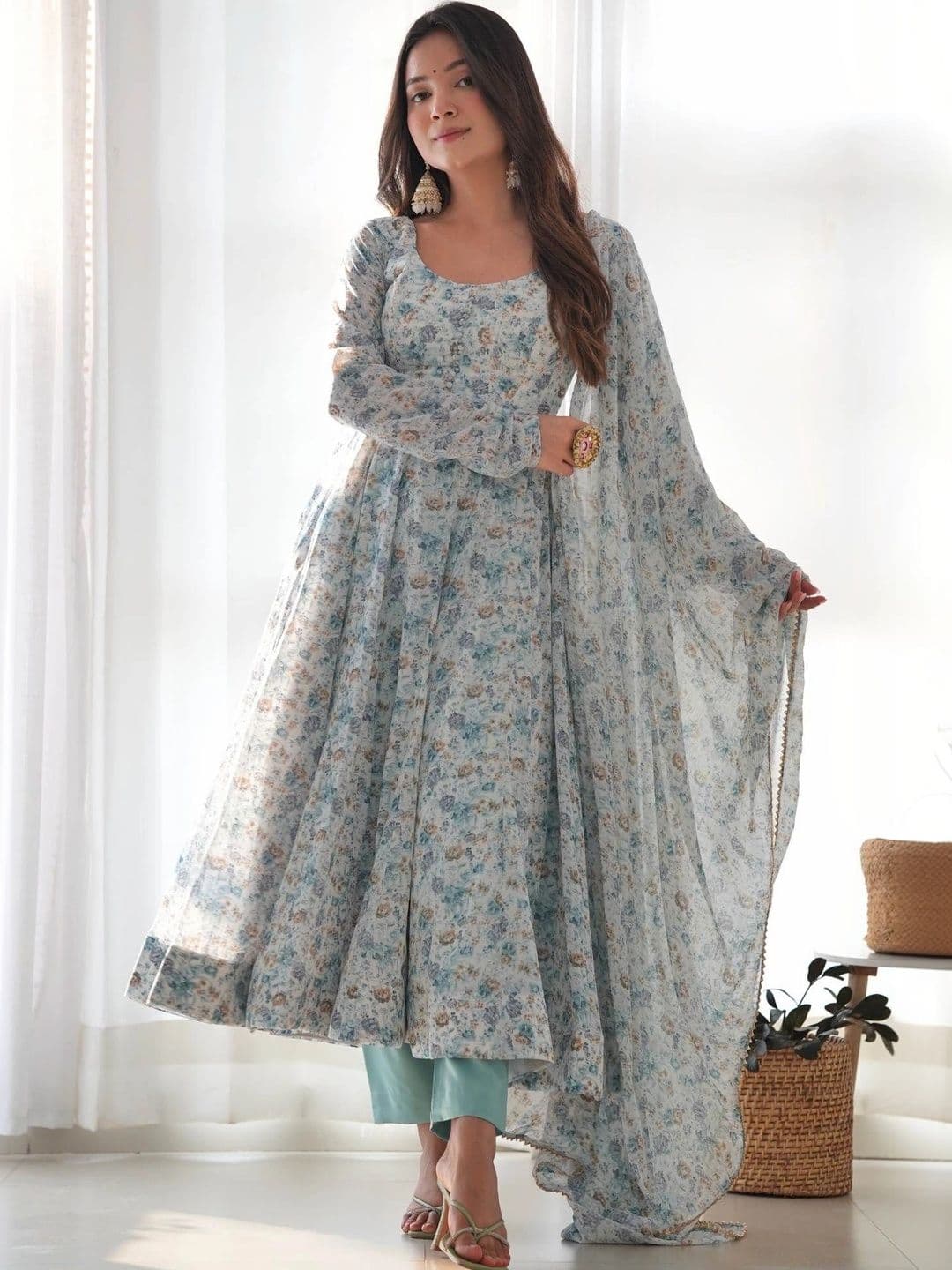 PALMIRA Women Floral Printed Empire Kurta with Trousers & With Dupatta thumbnail 2