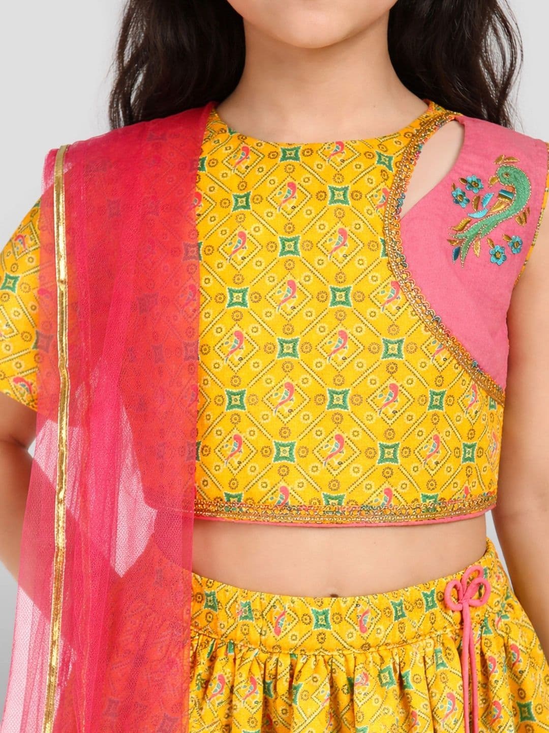 VASTRAMAY Girls Printed Thread Work Ready to Wear Lehenga & Blouse Taping thumbnail 4