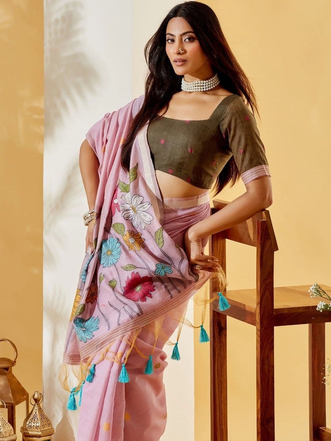 kasee Floral Designer Saree thumbnail 5