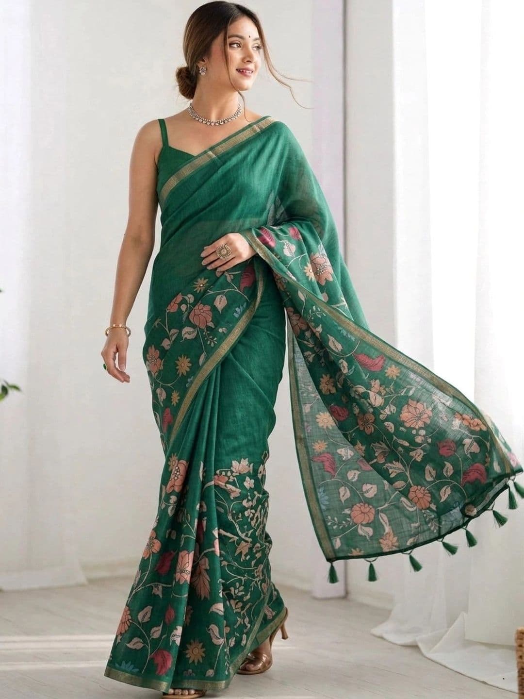 SAMANTHA Floral Zari Linen Blend Fusion Khadi Saree thumbnail 2