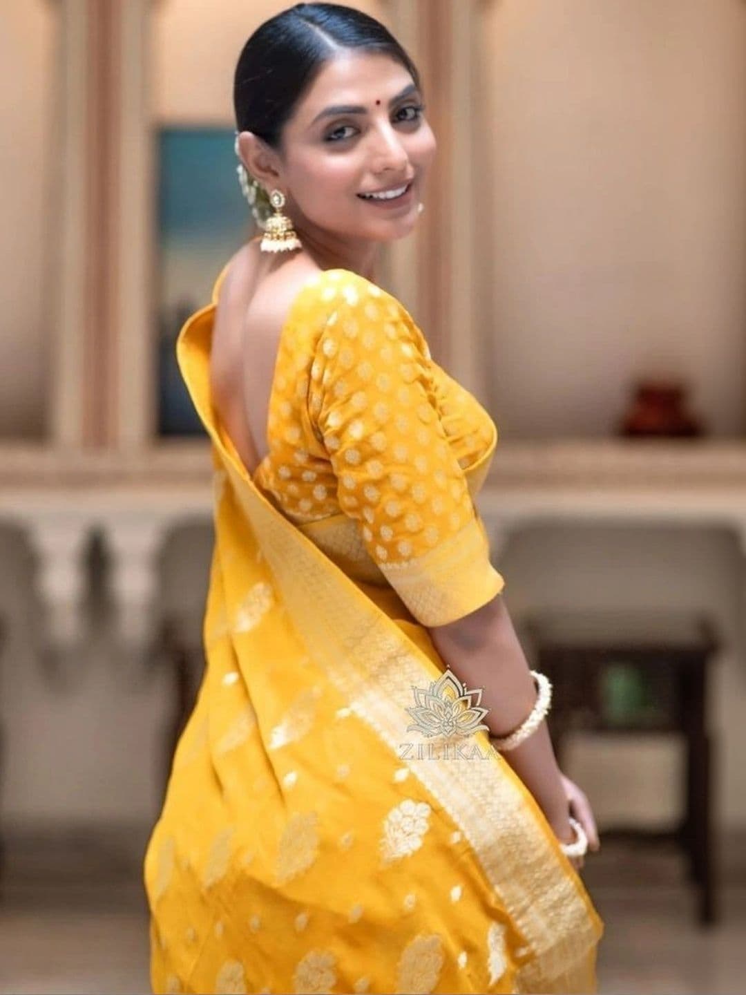 revika Woven Design Zari Art Silk Designer Kanjeevaram Saree thumbnail 4