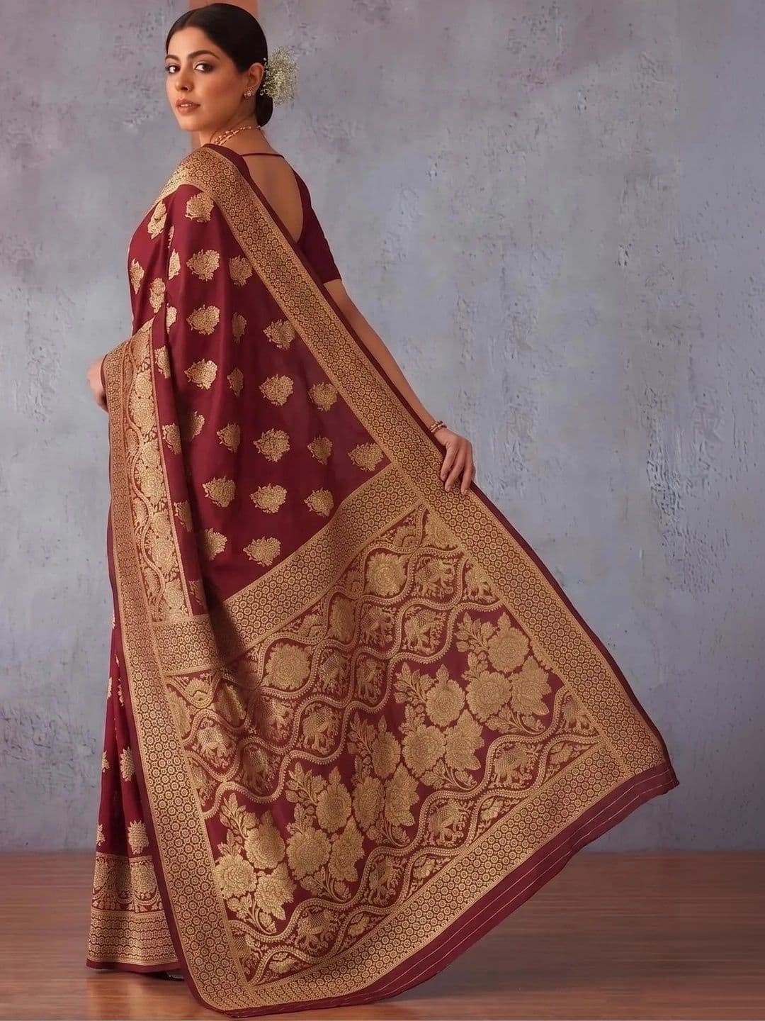 BAYAAN Woven Design Zari Art Silk Banarasi Saree thumbnail 3
