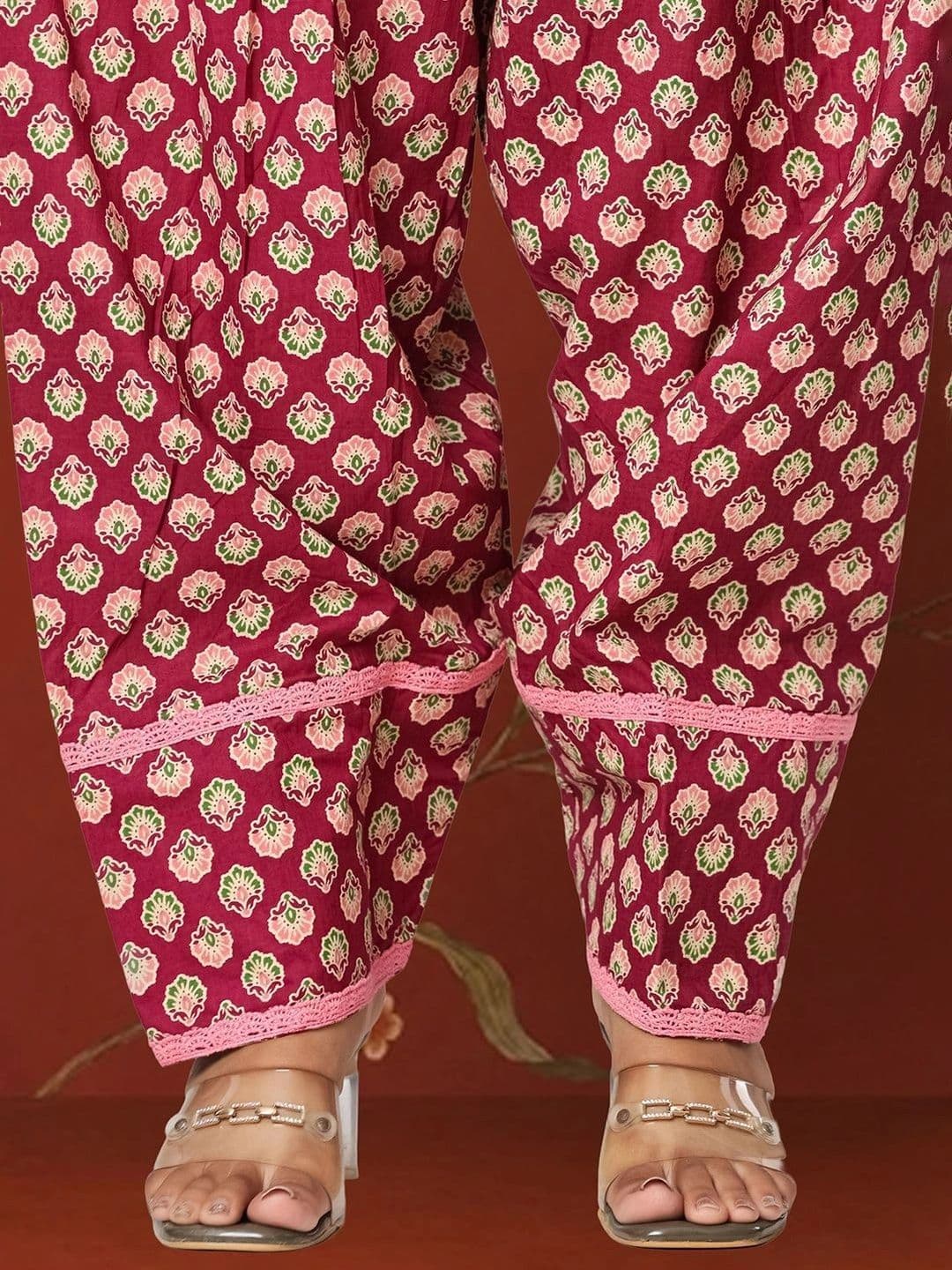 Sangria Women Ethnic Motifs Printed Regular Pure Cotton Kurta with Patiala & With Dupatta thumbnail 4