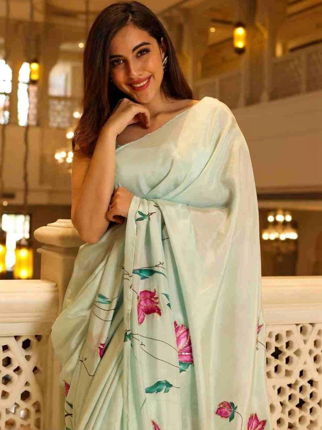 HERE&NOW Floral Silk Blend Kanjeevaram Saree thumbnail 5