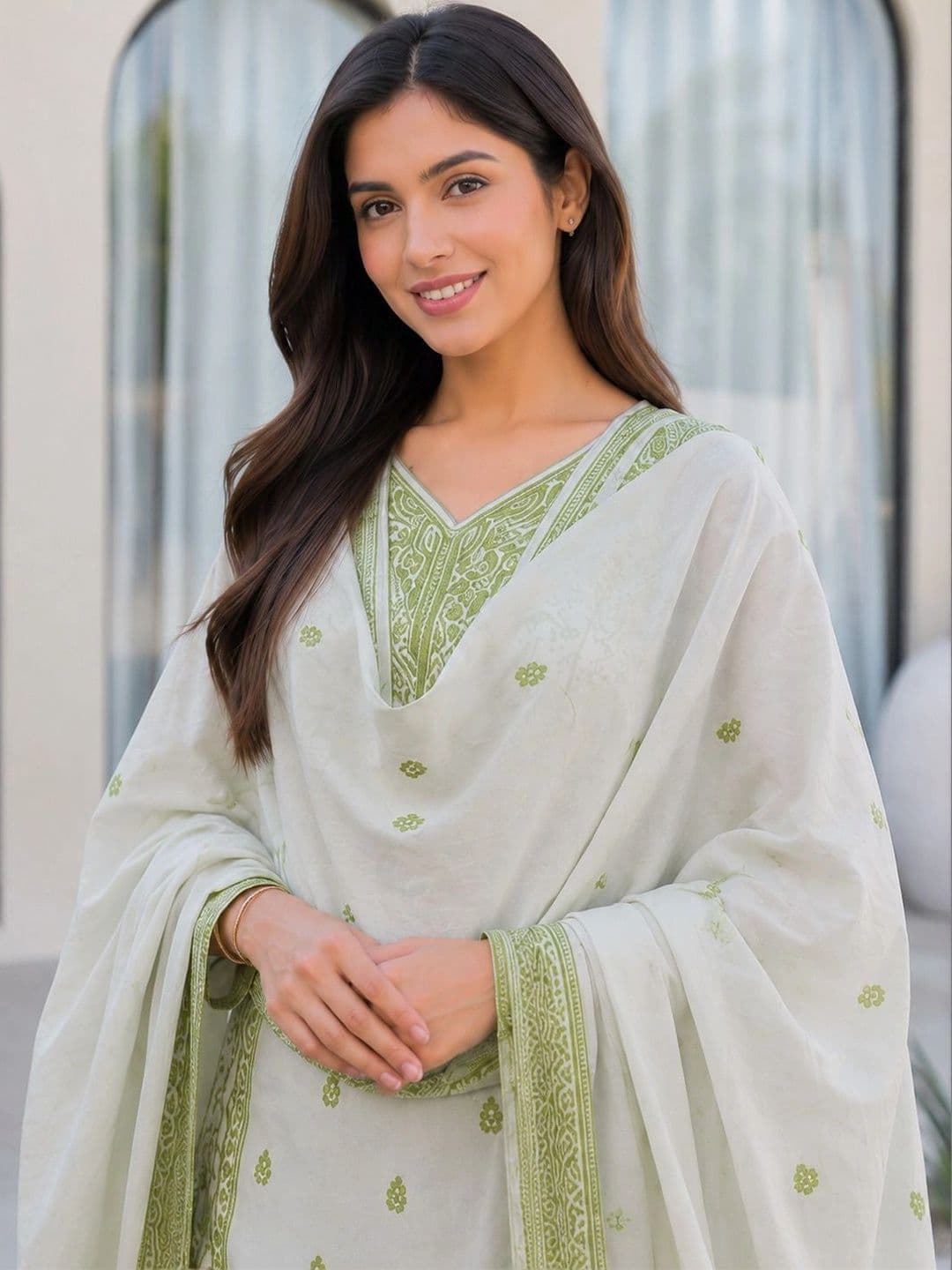evadesignerstudio Women Ethnic Embroidered Pure Cotton Kurta with Trousers & With thumbnail 2