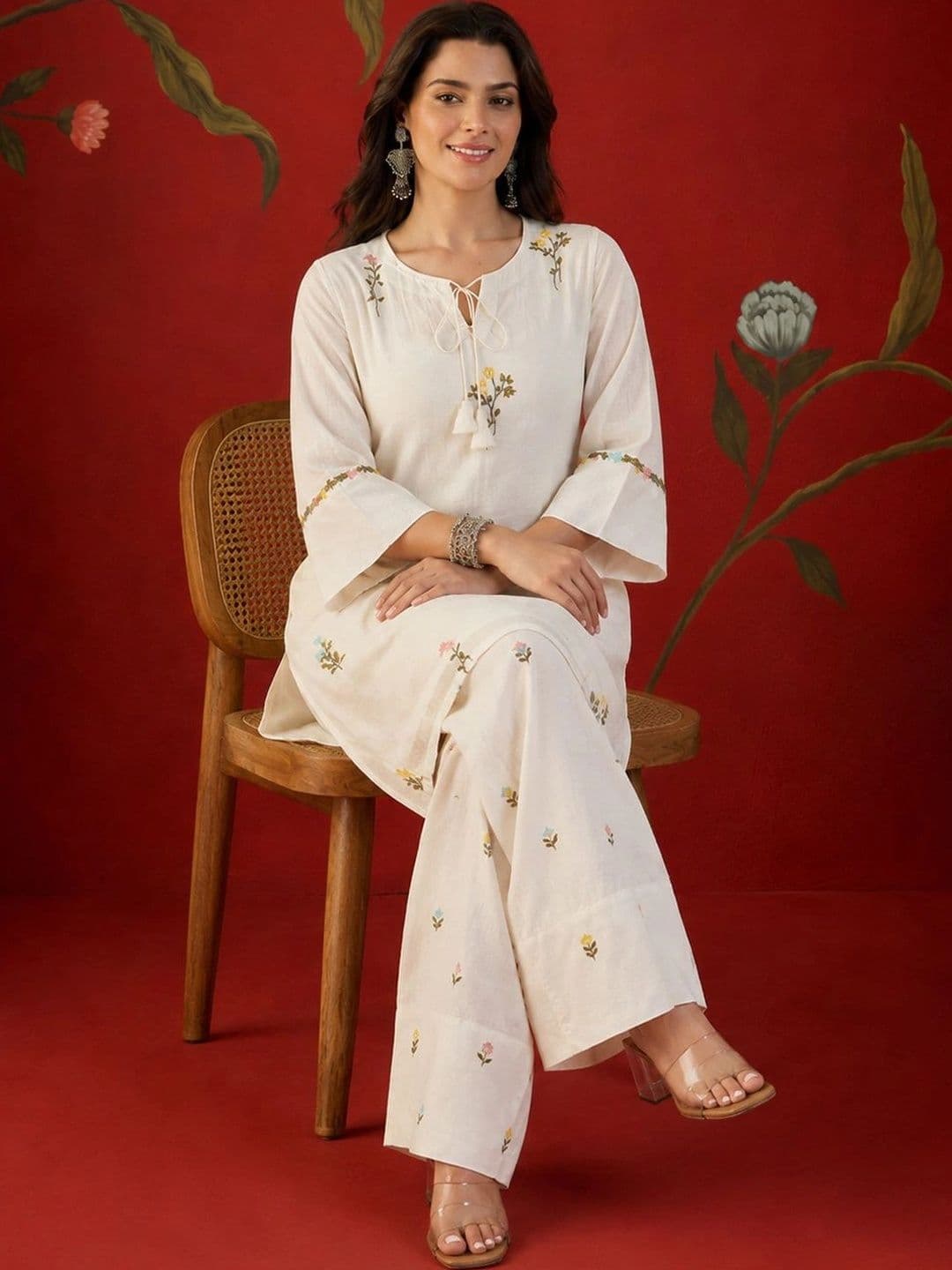 Sangria Women Floral Embroidered Regular Thread Work Kurta with Palazzos thumbnail 5