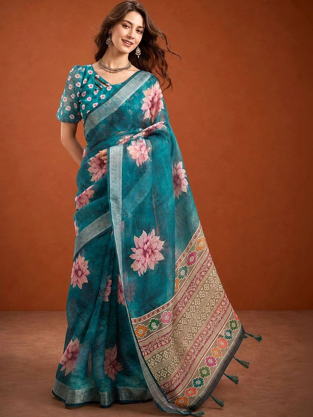Suha Silk Cotton Saree thumbnail 2