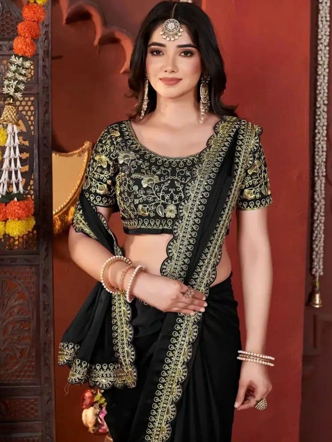 KALINI Floral Embroidered Silk Blend Heavy Work Saree thumbnail 3