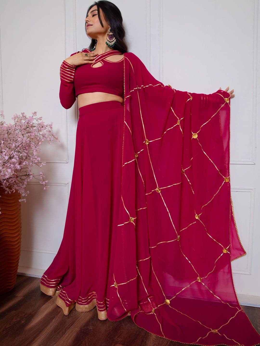 NEW UNIQUE DESI Embellished Ready to Wear Lehenga & Blouse Taping thumbnail 2