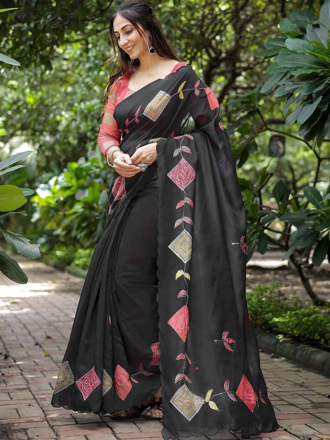KALINI Silk Blend Kanjeevaram Saree thumbnail 7