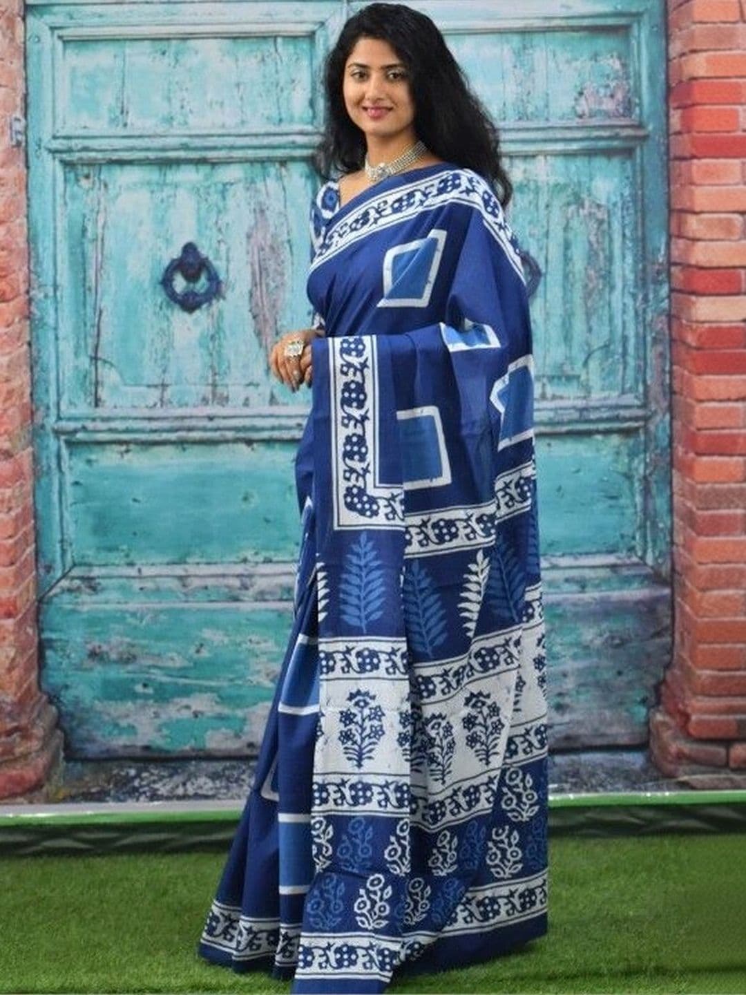 BARATHEON Pure Cotton Saree thumbnail 2