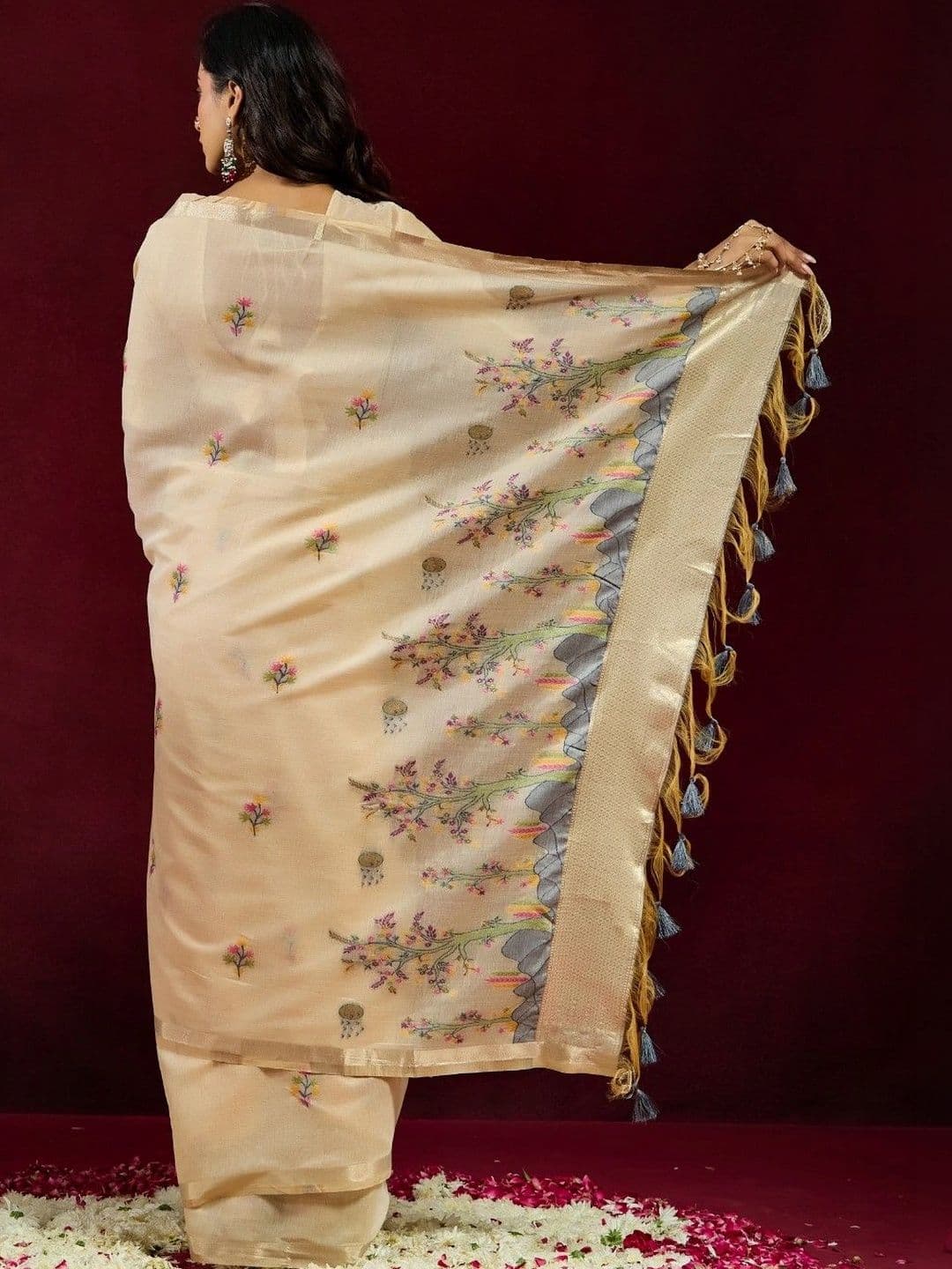 kasee Floral Pure Cotton Designer Saree thumbnail 3