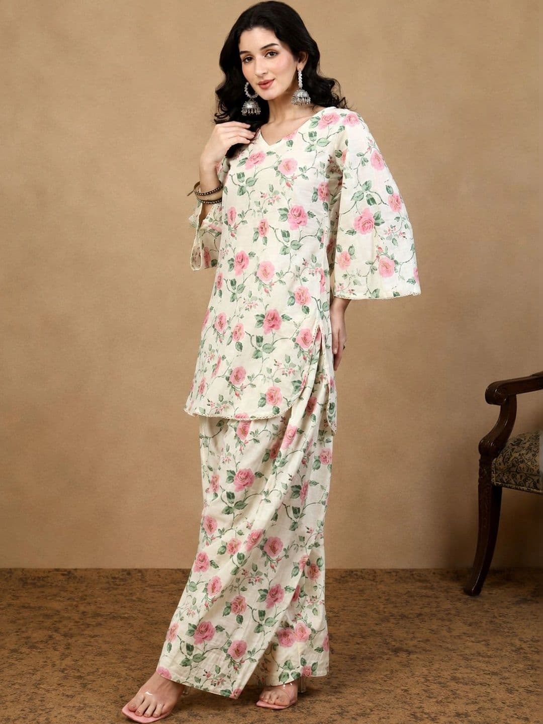 KALINI Women Floral Printed Regular Pure Cotton Kurta with farshi salwar thumbnail 2