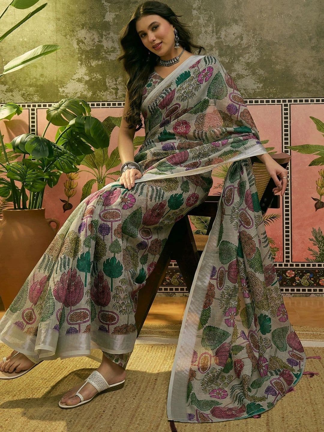 Suha Floral Saree thumbnail 7