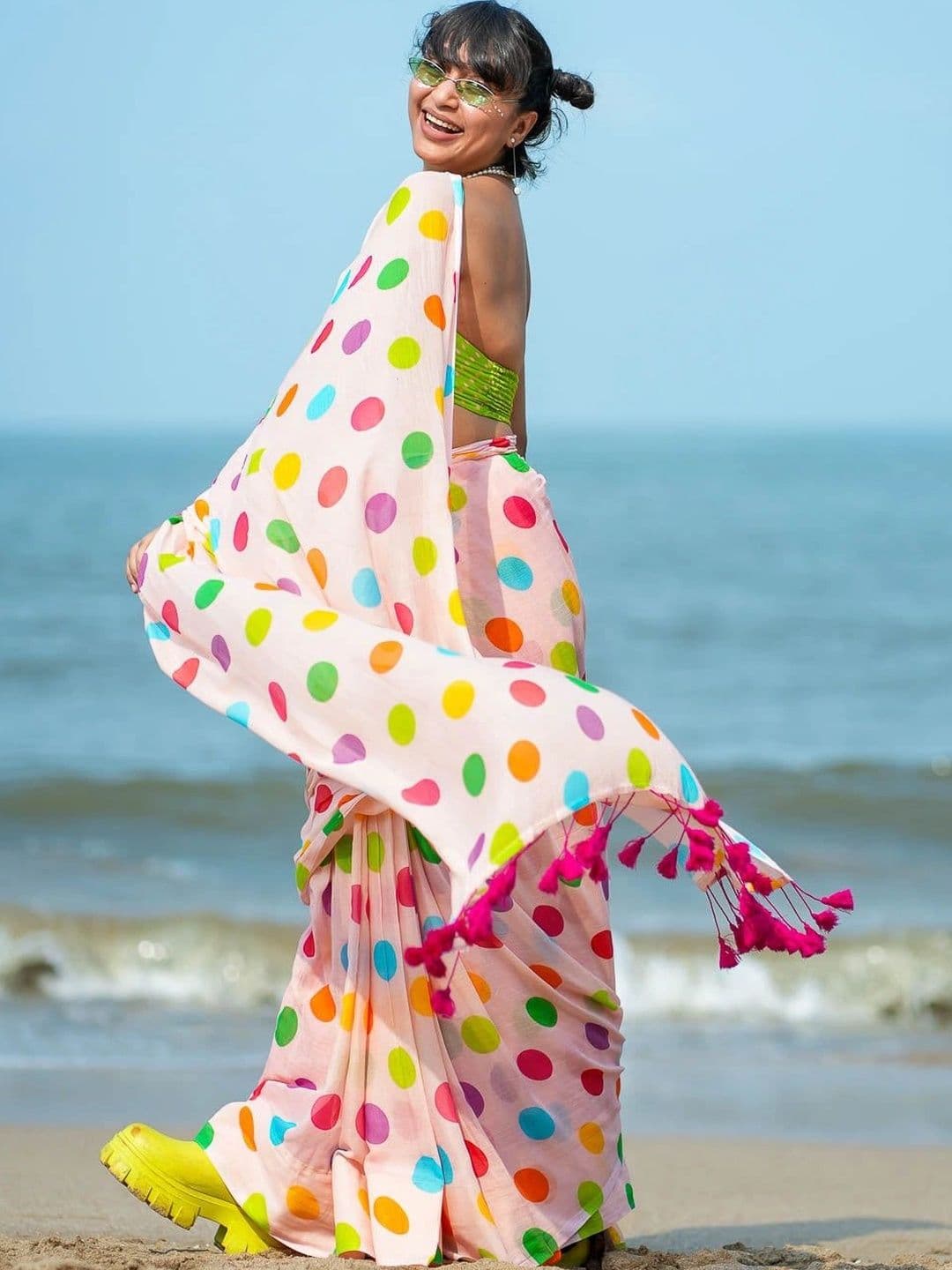 HERE&NOW Polka Dot Silk Blend Kanjeevaram Saree thumbnail 6