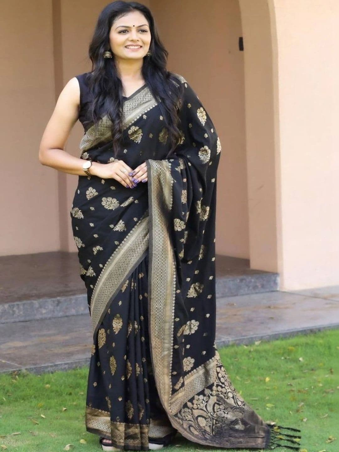 KALINI Woven Design Zari Silk Blend Heavy Work Kanjeevaram Saree - view 1