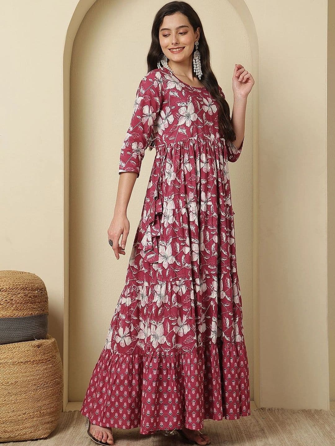 Sangria Women Floral Printed Floral Anarkali Kurta thumbnail 7