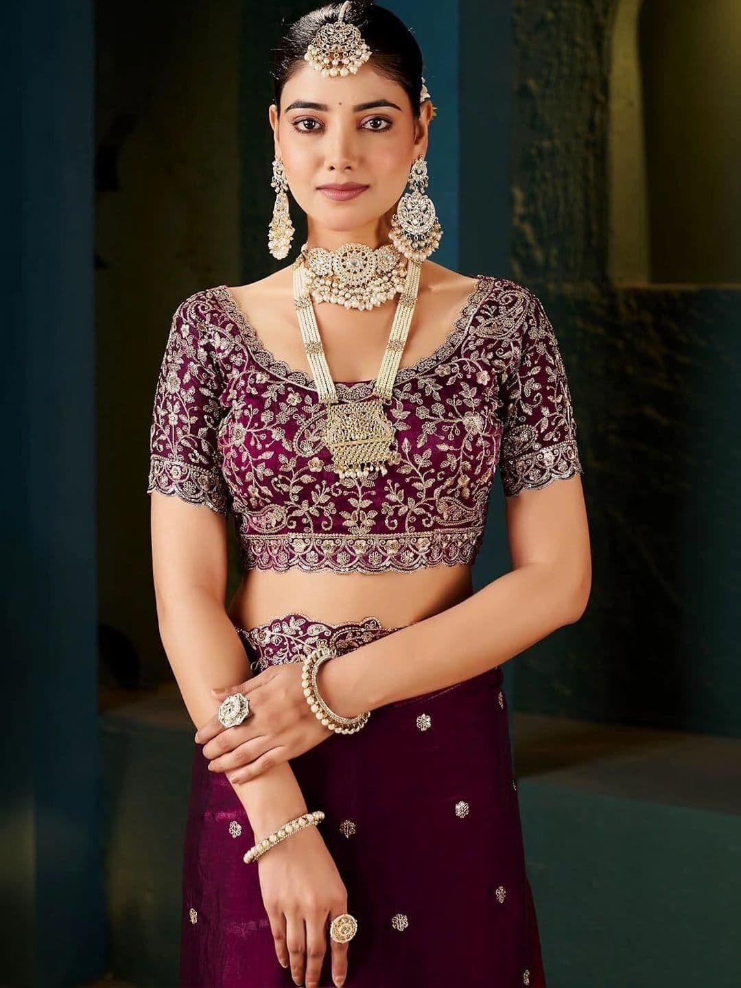 KALINI Embellished Embroidered Silk Blend Heavy Work Saree thumbnail 5