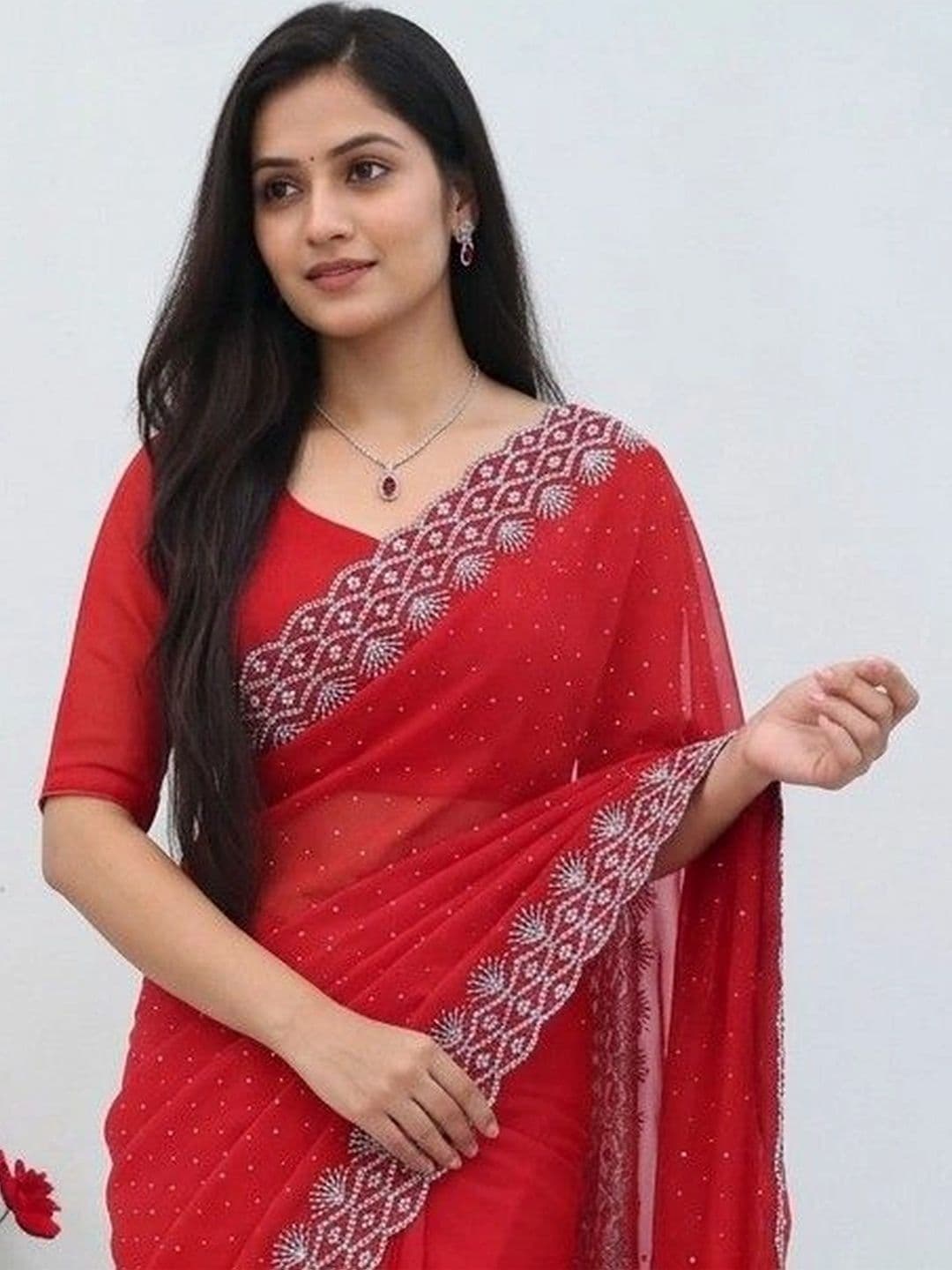 SmileyFashion Embellished Pure Georgette Designer Saree thumbnail 2