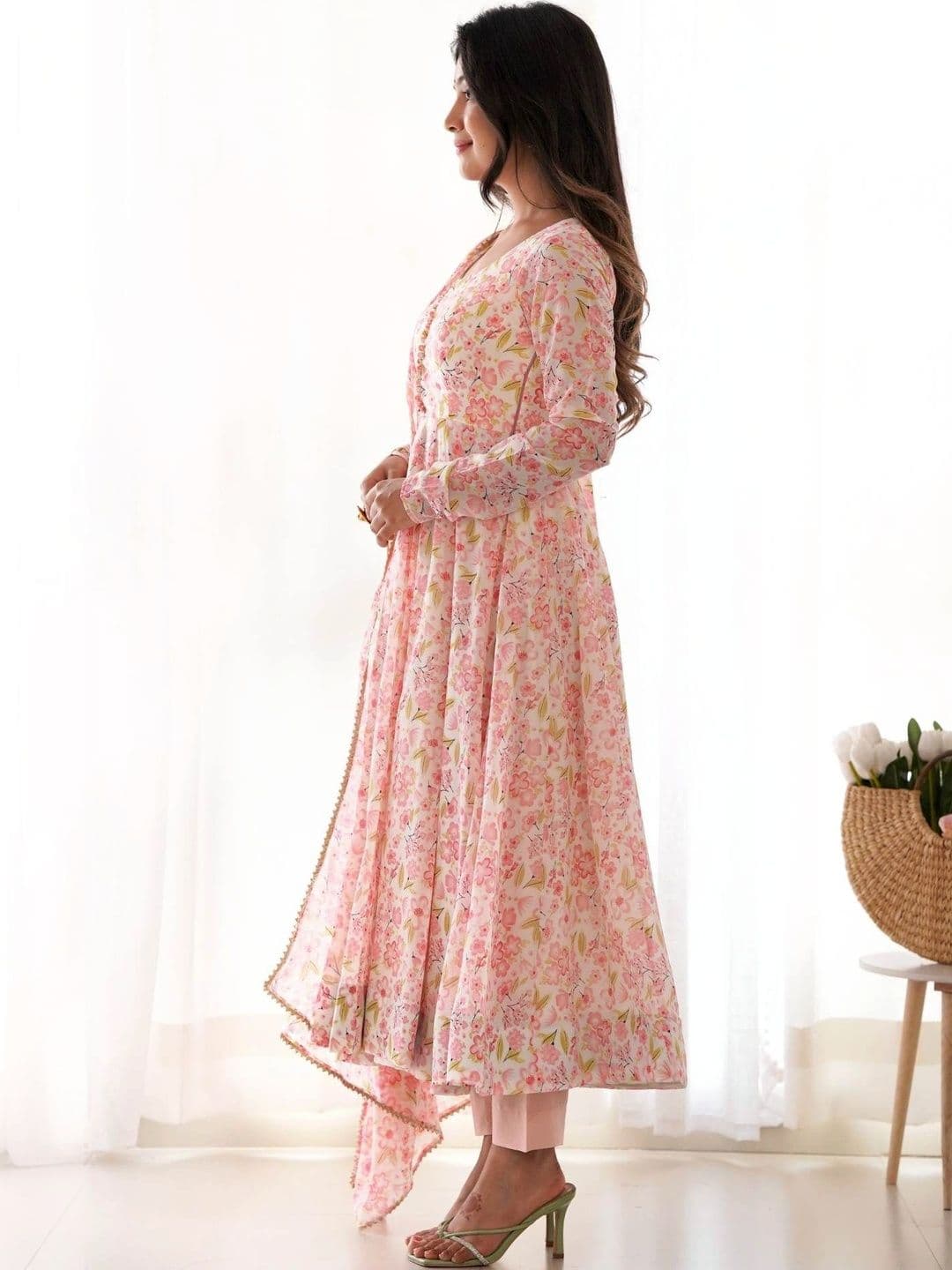 PALMIRA Women Floral Printed Regular Kurta with Trousers & With Dupatta thumbnail 3