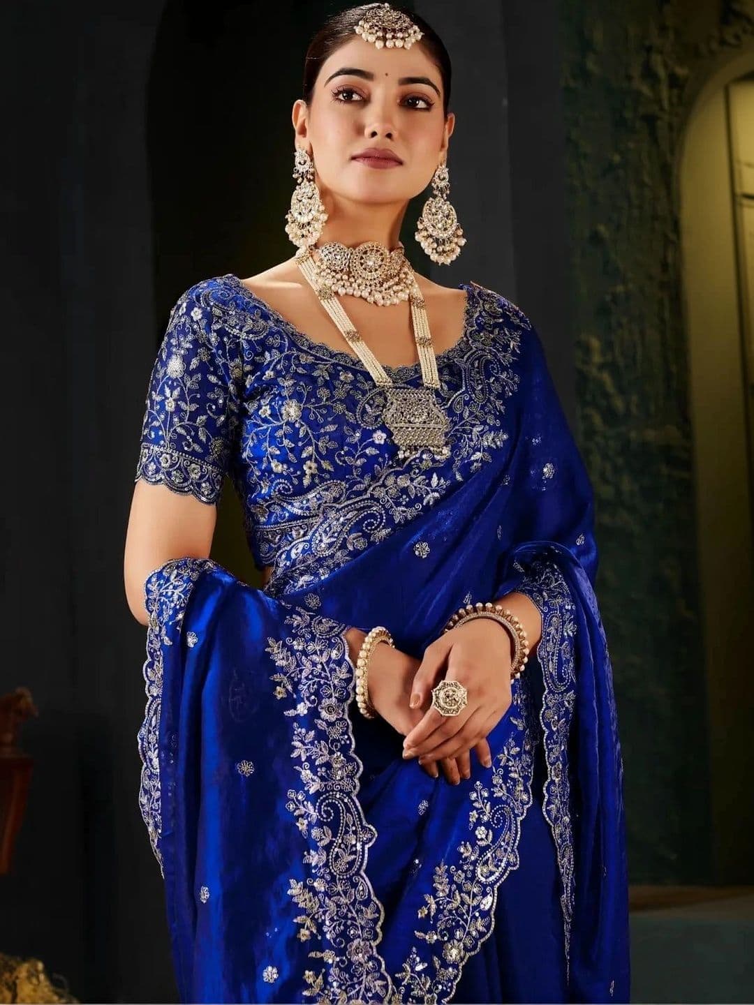 KALINI Floral Embroidered Silk Blend Heavy Work Saree thumbnail 3