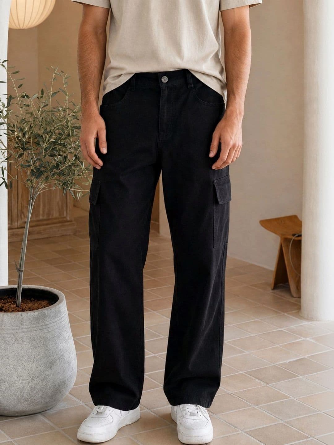Metronaut Men Classic Relaxed Fit Mid-Rise Stretchable Jeans - view 1