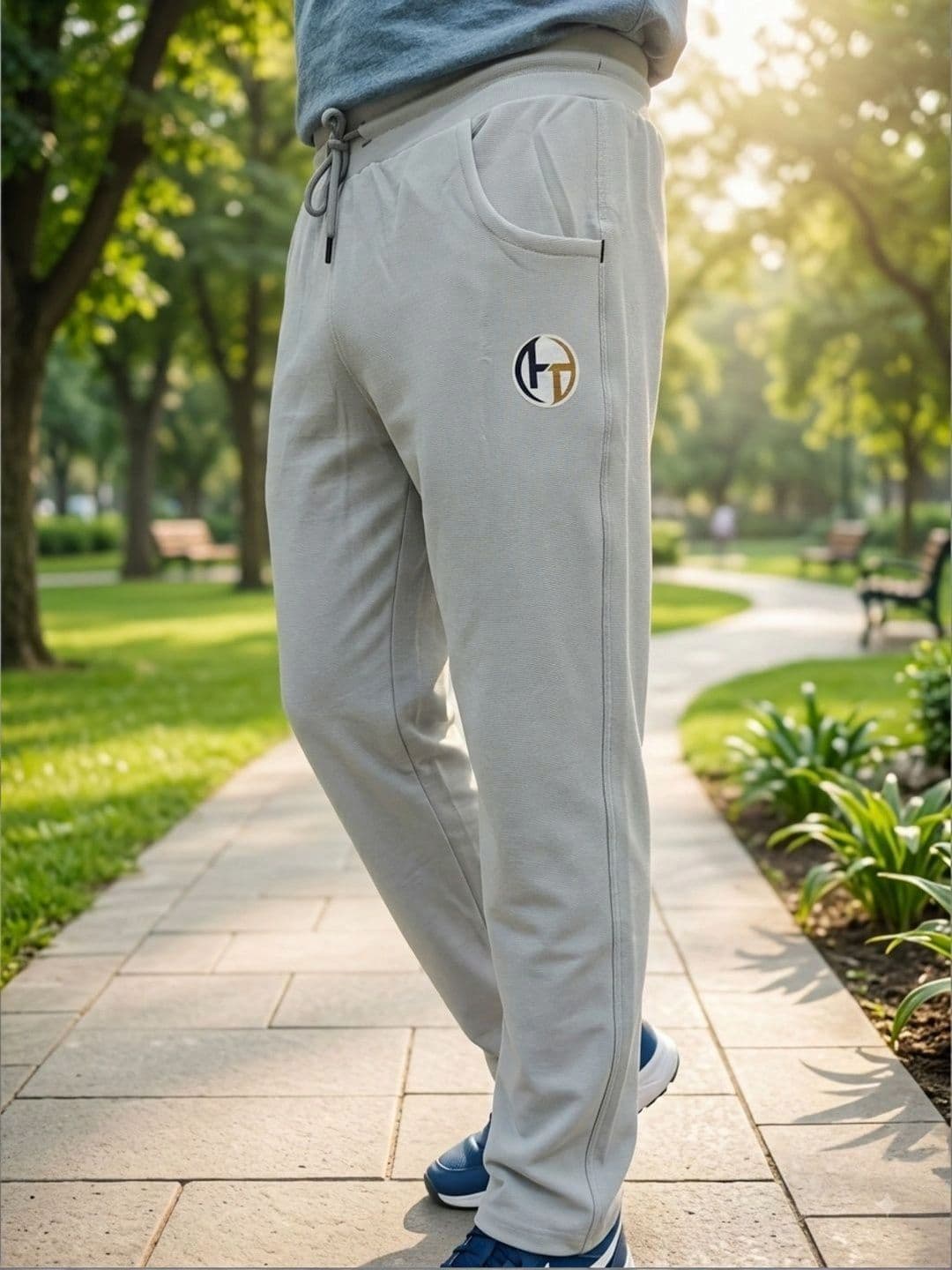 Bite and Style Men Slim Fit Brand Logo Training Track Pants thumbnail 4