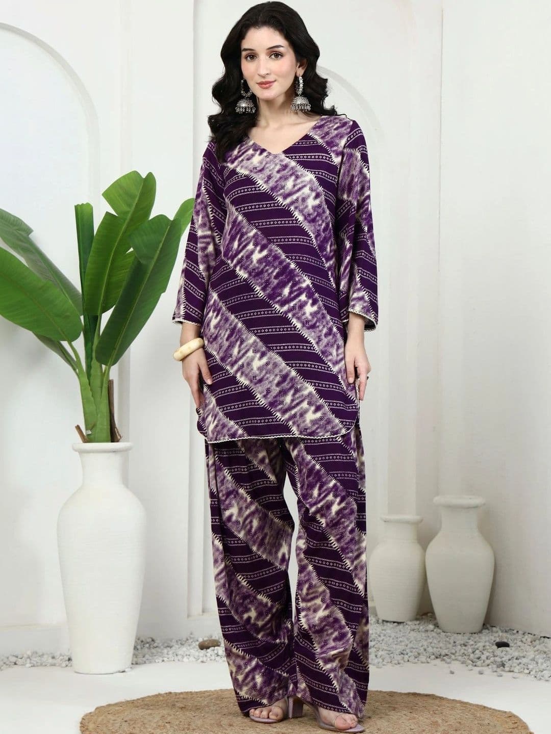 KALINI Women Printed Regular Kurta with Farshi salwar thumbnail 7
