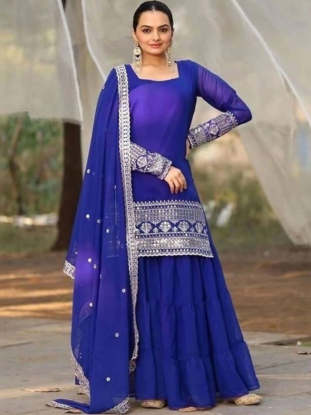 ANVERI TEXTILES Women Ethnic Motifs Embroidered Regular Kurta with Sharara & With Dupatta - view 1