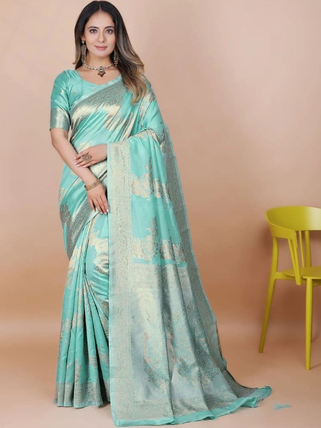 revika Paisley Zari Art Silk Designer Kanjeevaram Saree - view 1