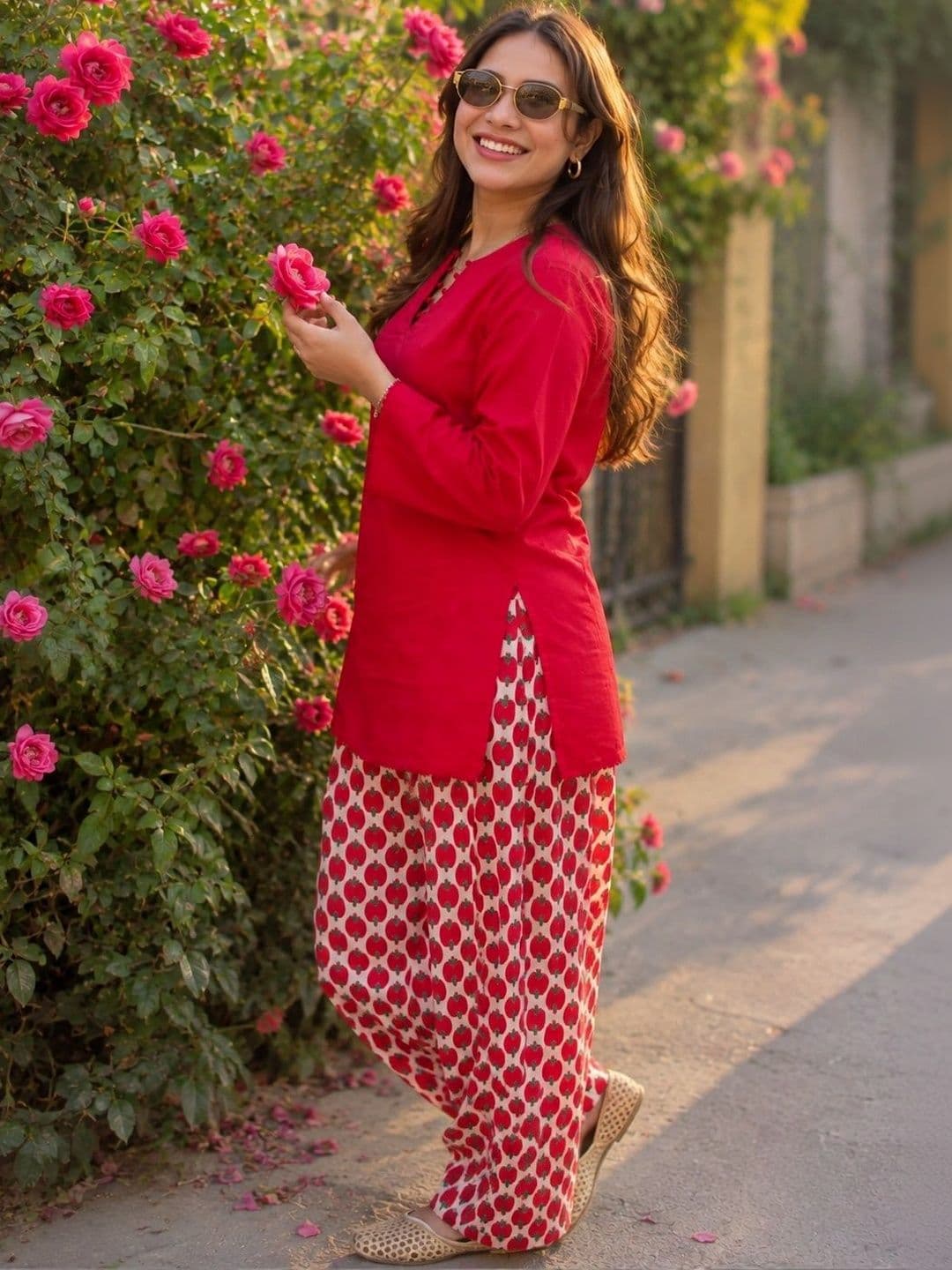 Anouk Women Ethnic Motifs Regular Kurta with Palazzos thumbnail 5