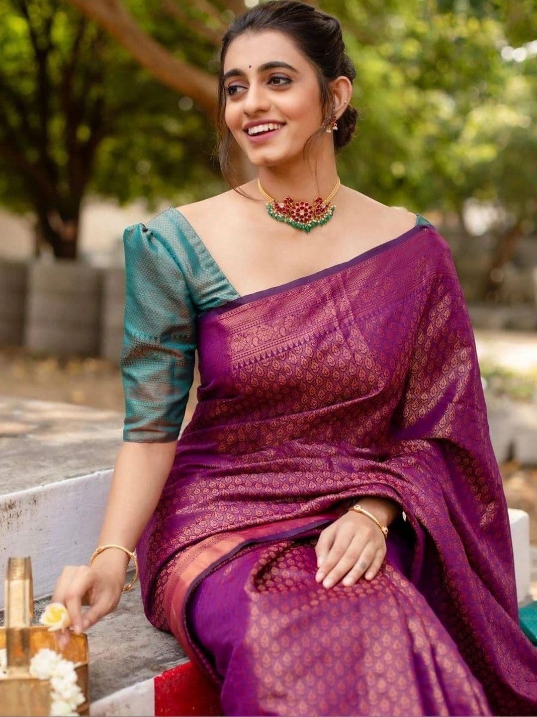 revika Woven Design Zari Art Silk Designer Kanjeevaram Saree thumbnail 3