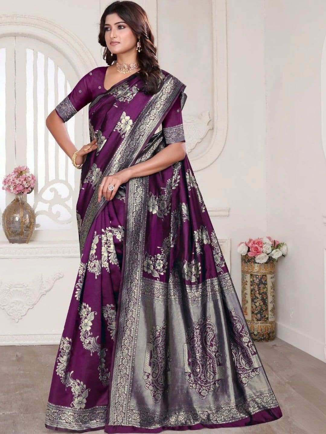 revika Floral Zari Art Silk Designer Kanjeevaram Saree thumbnail 3