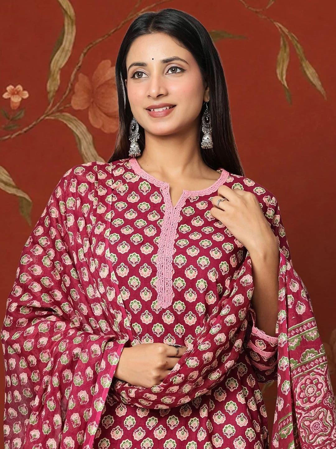 Sangria Women Ethnic Motifs Printed Regular Pure Cotton Kurta with Patiala & With Dupatta thumbnail 7