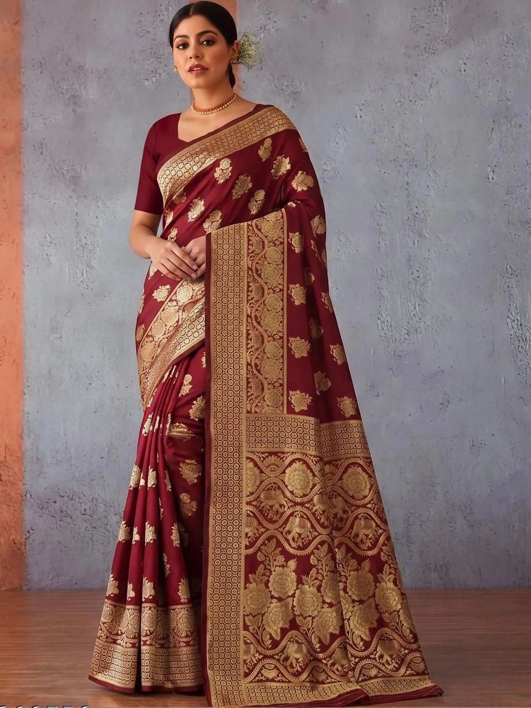BAYAAN Woven Design Zari Art Silk Banarasi Saree - view 1