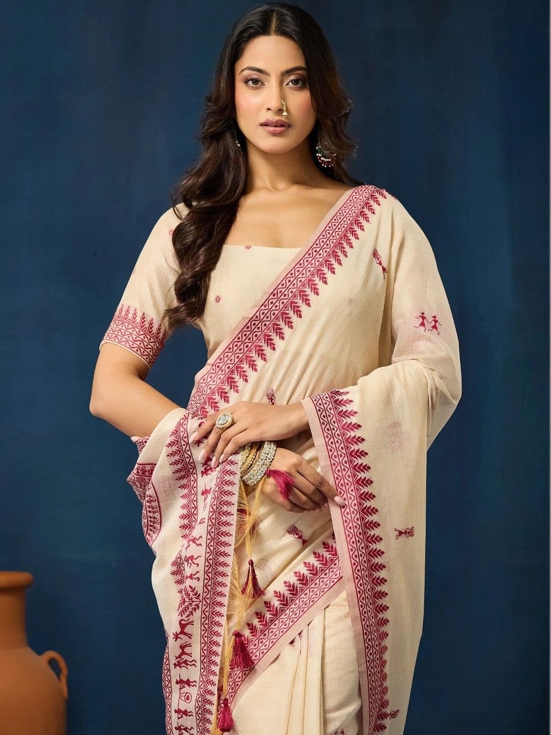 kasee Ethnic Motifs Embroidered Pure Cotton Designer Saree - view 1