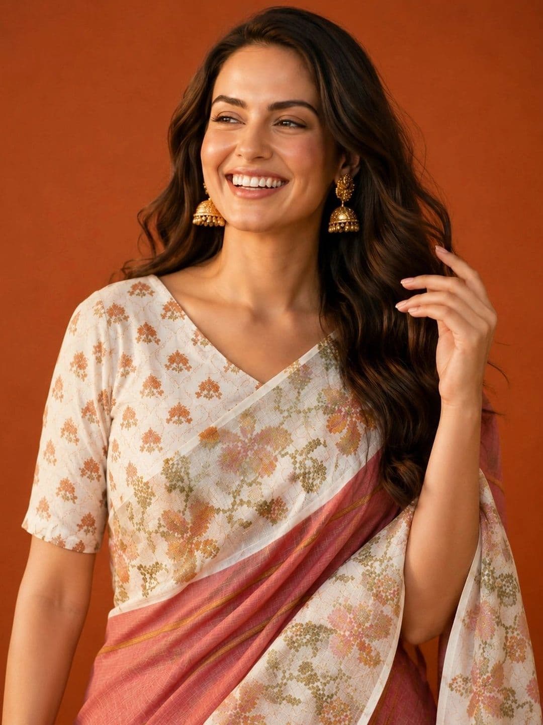 Suha Floral Silk Blend Saree thumbnail 3