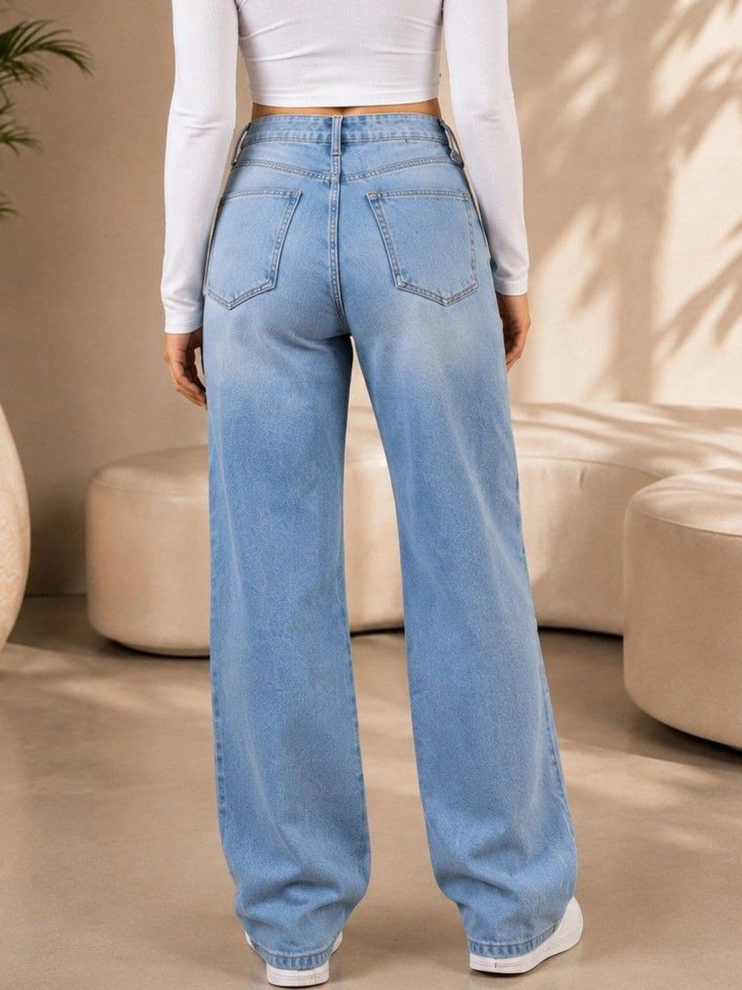 DENIMLOOK Women Flared High-Rise Light Fade Jeans thumbnail 4