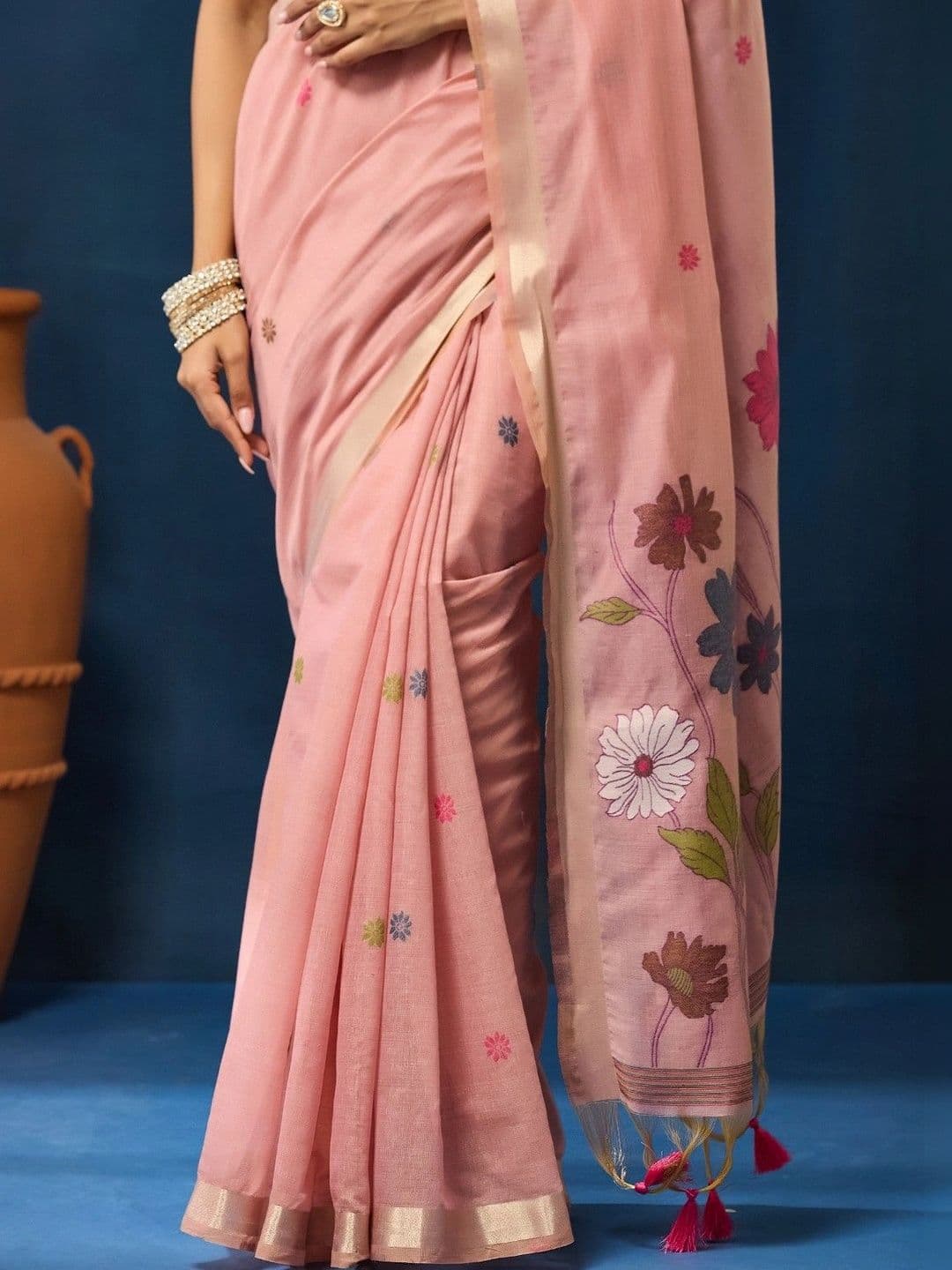 kasee Floral Silk Blend Designer Saree thumbnail 7