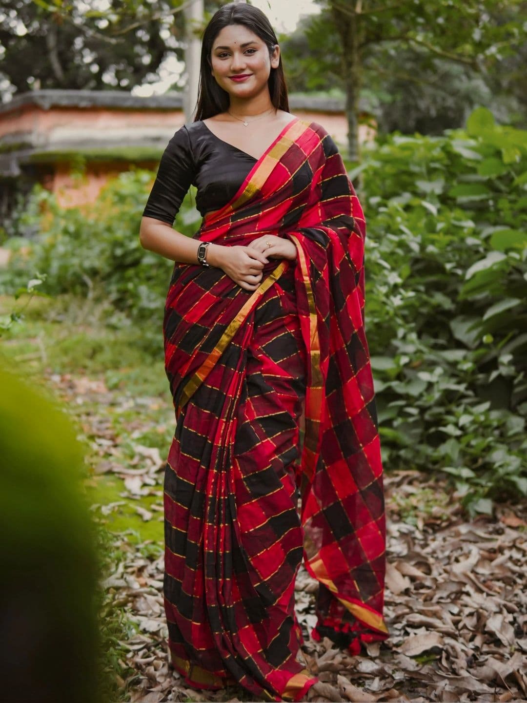 Aparna Checked Zari Pure Cotton Saree thumbnail 2
