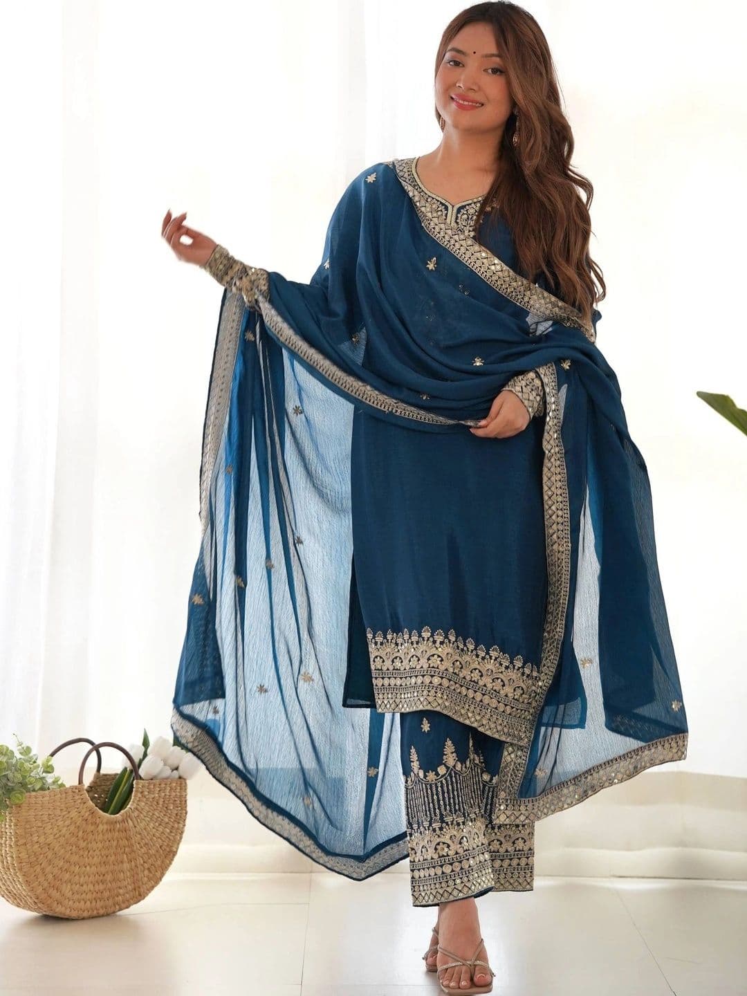 SAJAVAT ETHENIC WEAR Women Ethnic Motifs Embroidered Regular Thread Work Kurta with Palazzos & With Dupatta thumbnail 2