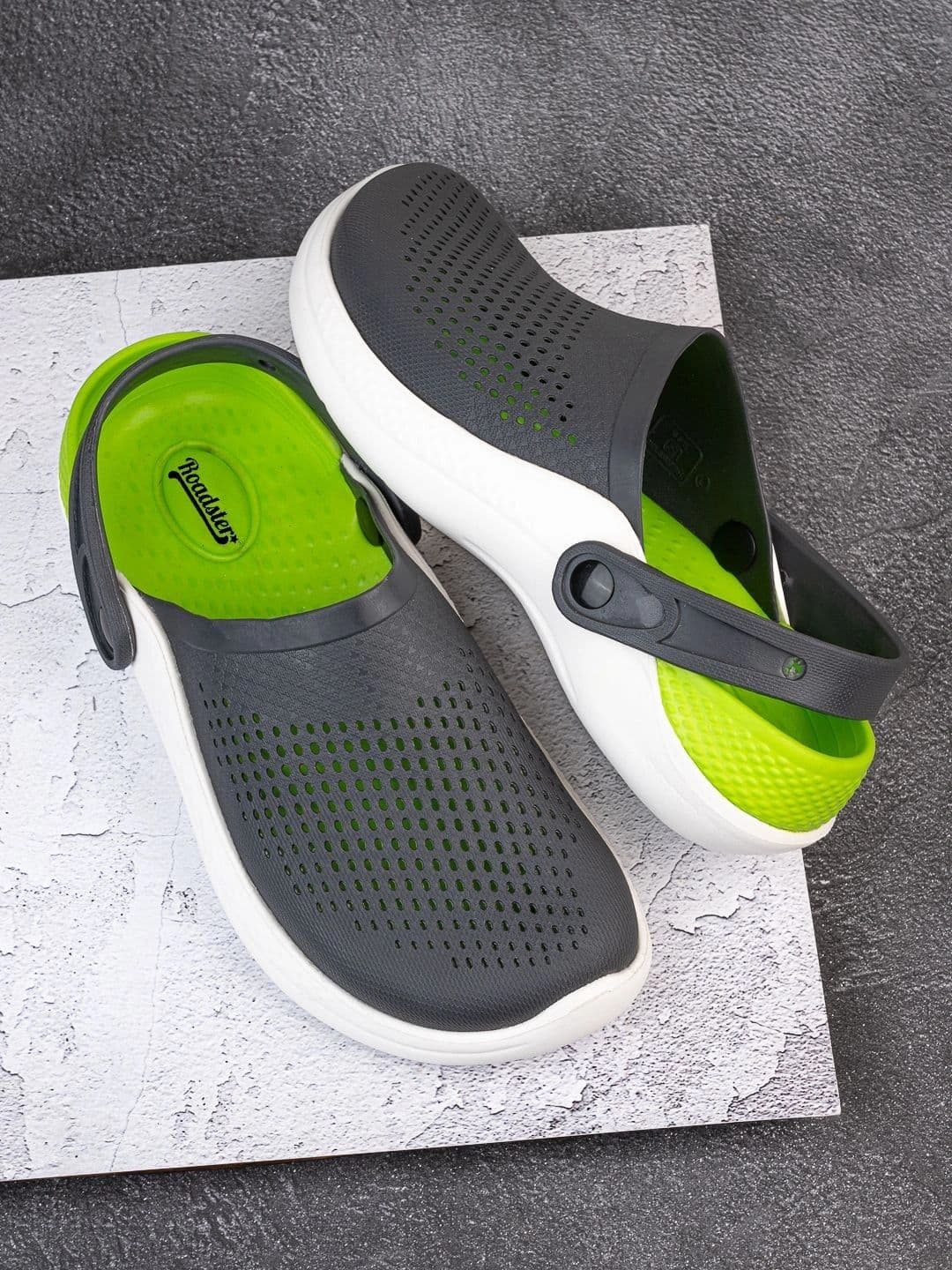 Roadster Men Rubber Clogs - view 1